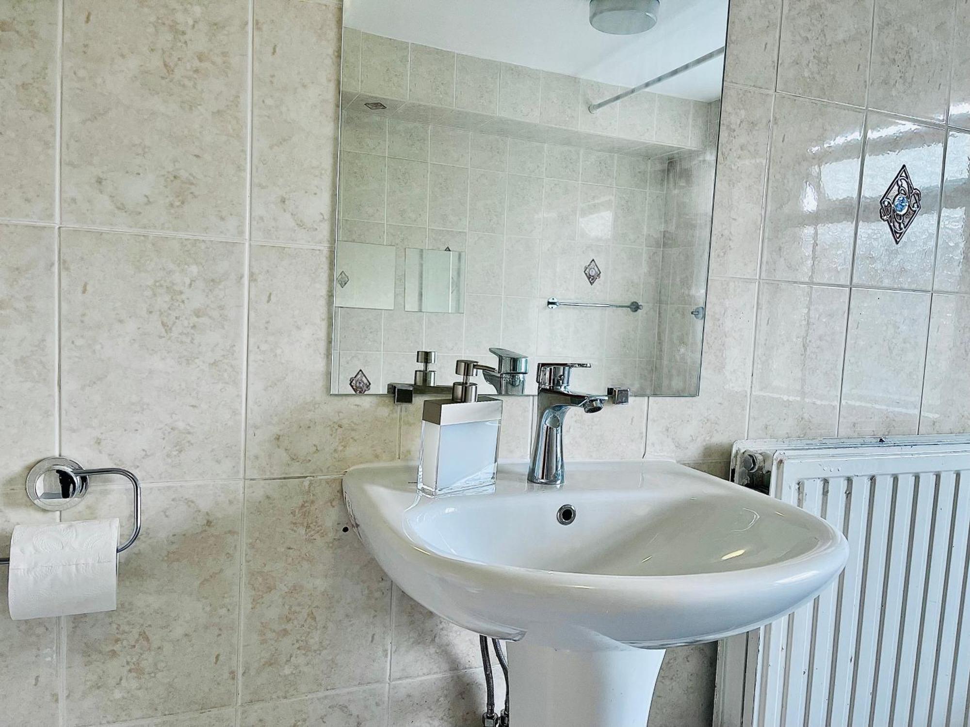 2 Bedroom Flat In Central London Eksteriør billede